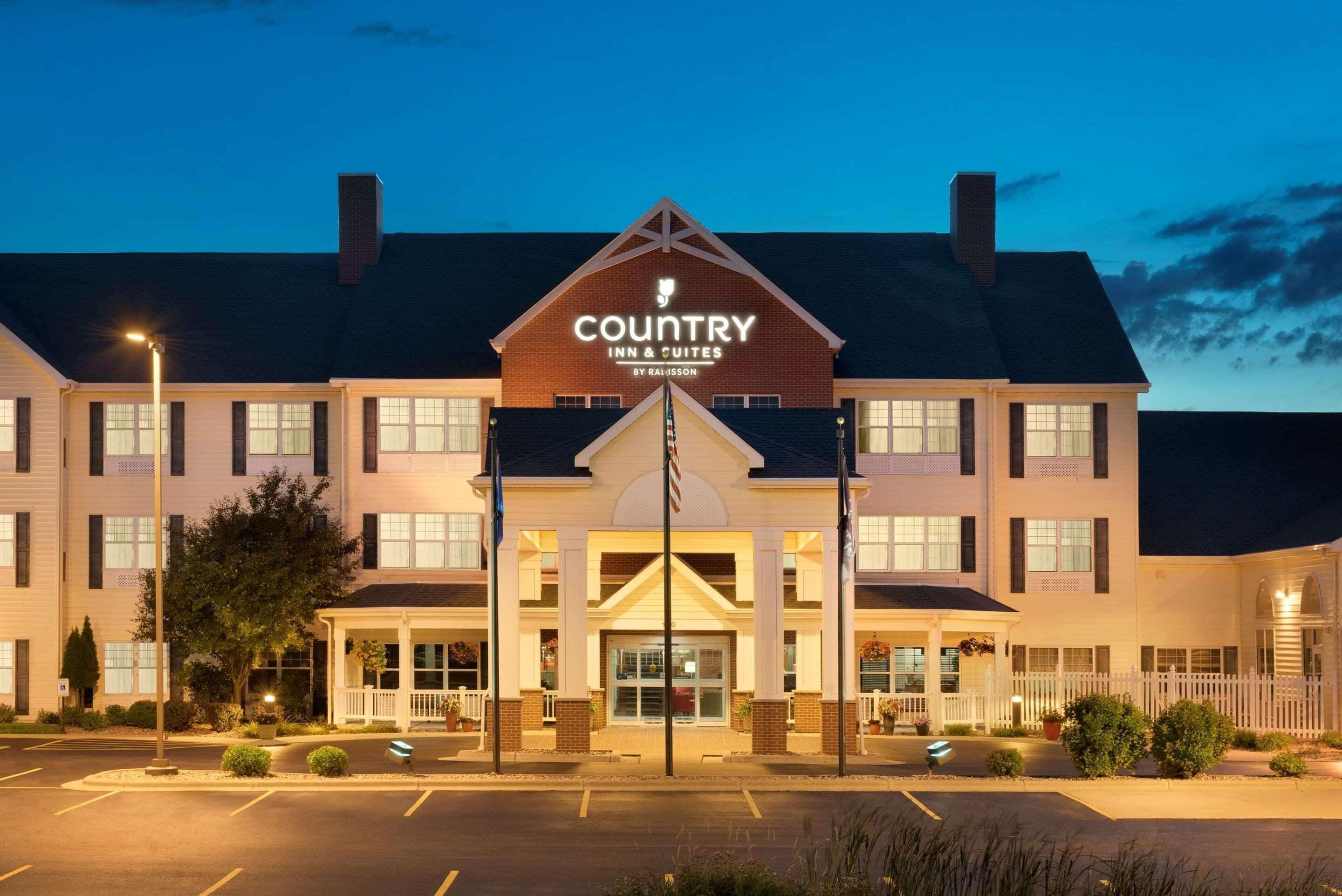 15 Top-Rated Family-Friendly Hotels in the Midwest