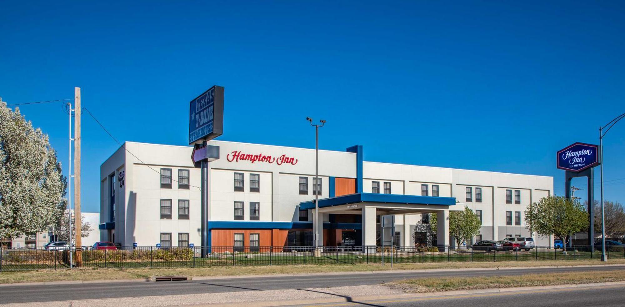 15 Best 4-Star Hotels in the Midwest You Should Actually Book