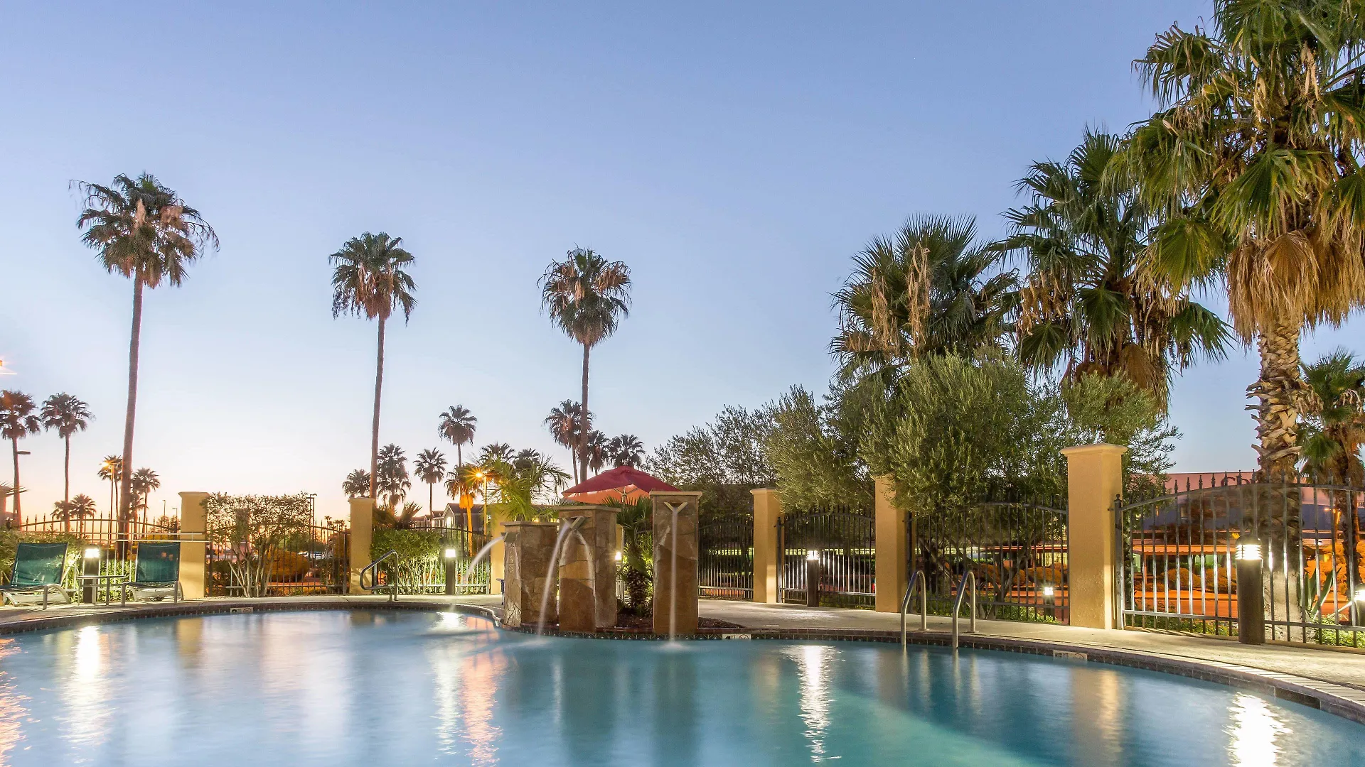 10 Budget Hotels Near Davis-Monthan Air Force Base Worth Booking