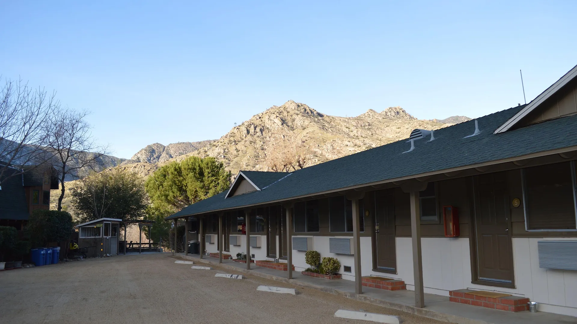 15 Historic Hotels in Southern California That Still Deliver