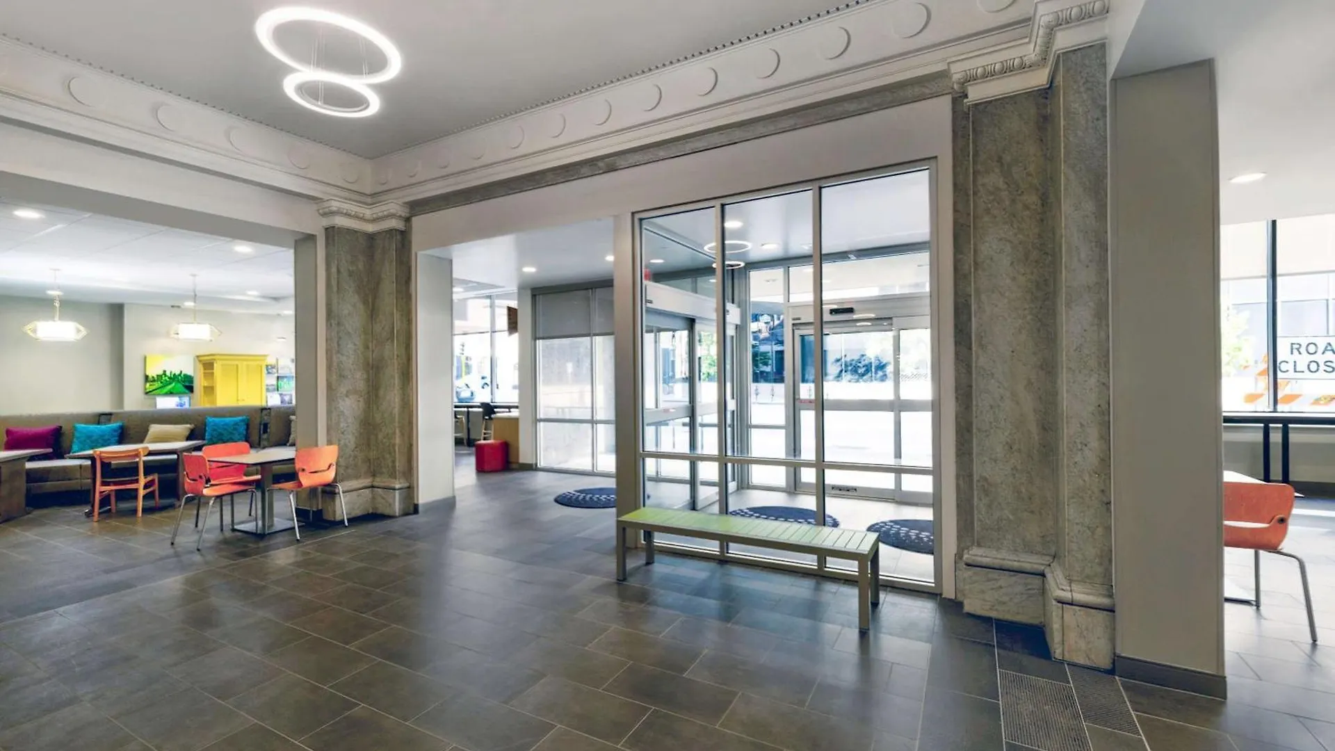 7 Top-Rated Business Hotels in Downtown Minneapolis