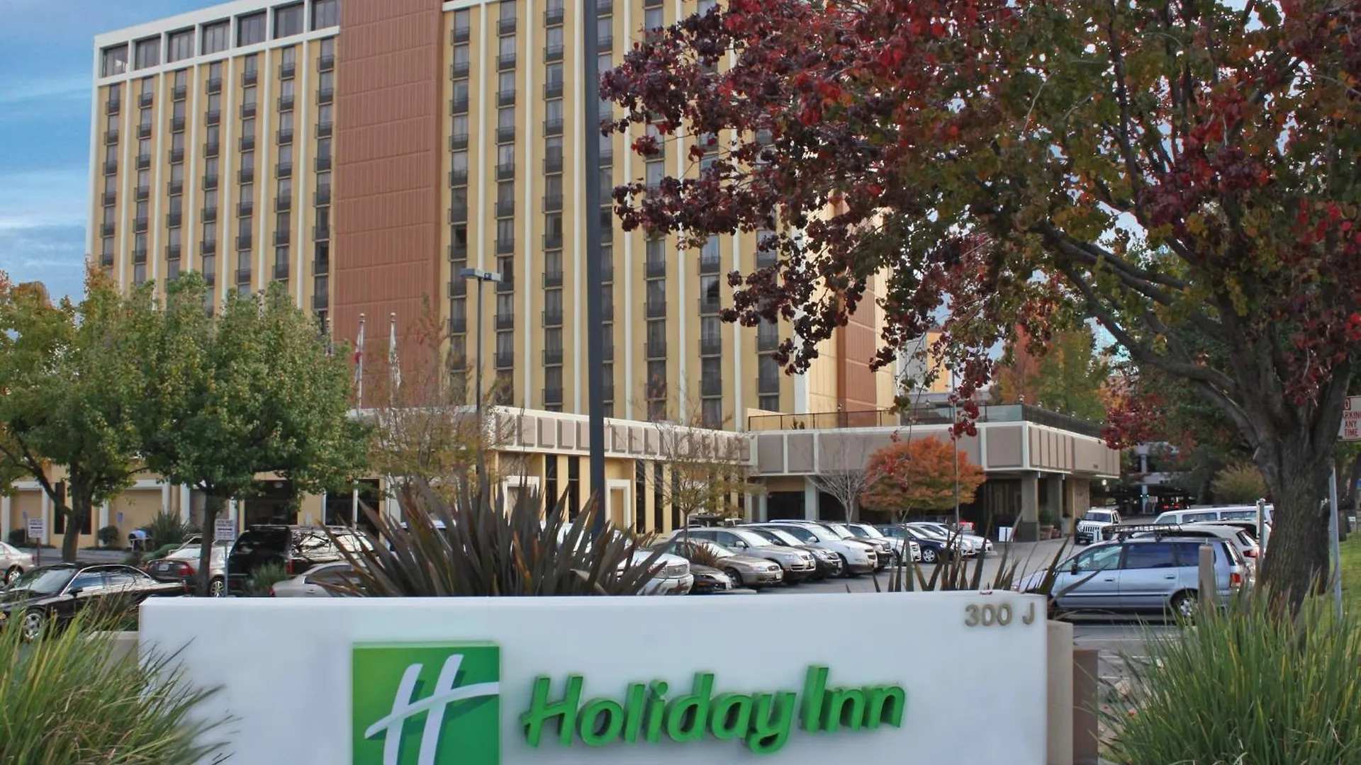 5 Historical Hotels in Downtown Sacramento for Your Next Trip