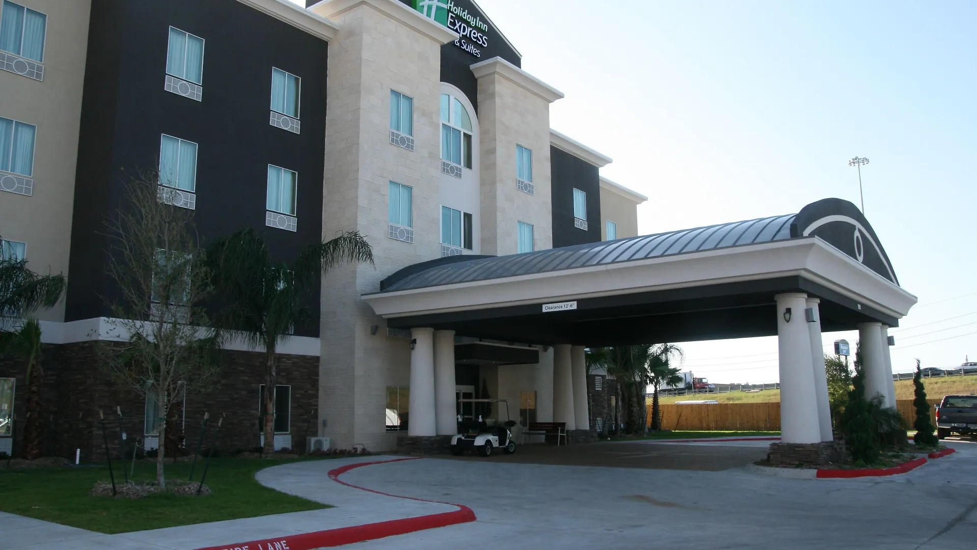 7 Cheap Hotels Near Collier Park for Smart Stays in Corpus Christi