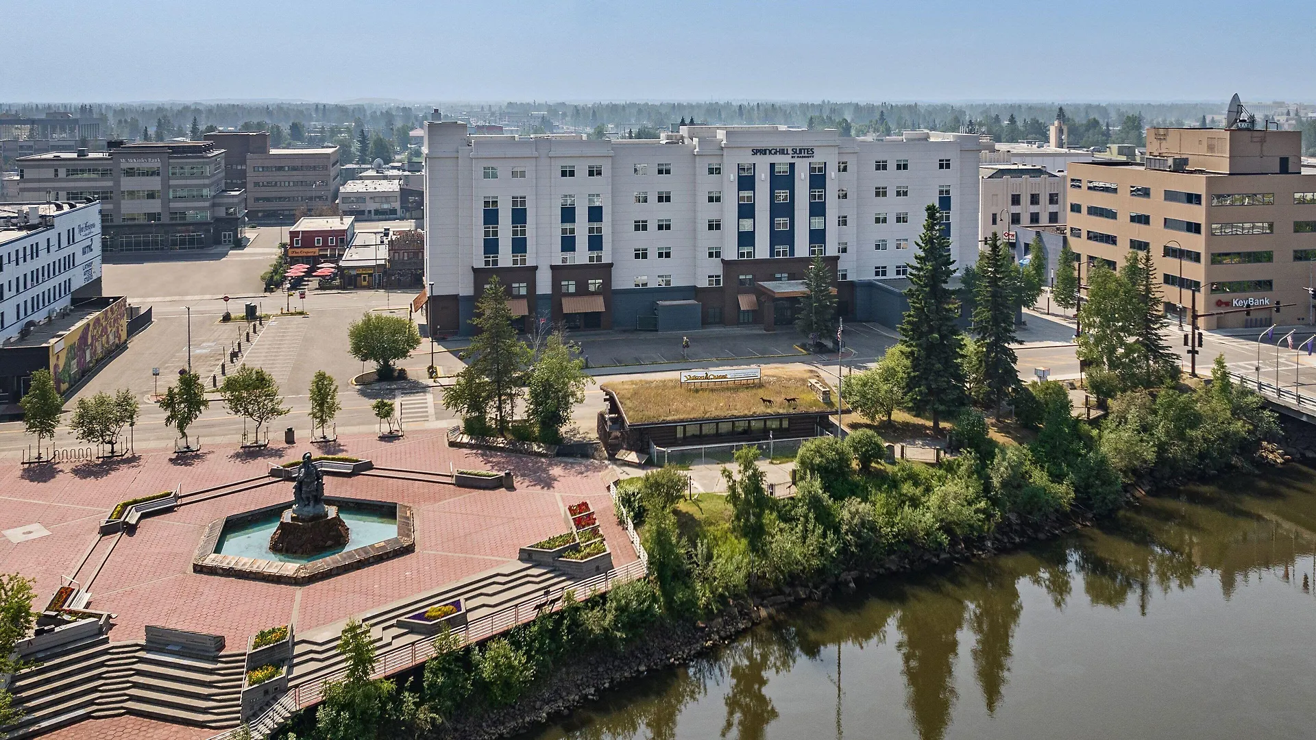 6 Airport Hotels Close to Carlson Center Fairbanks