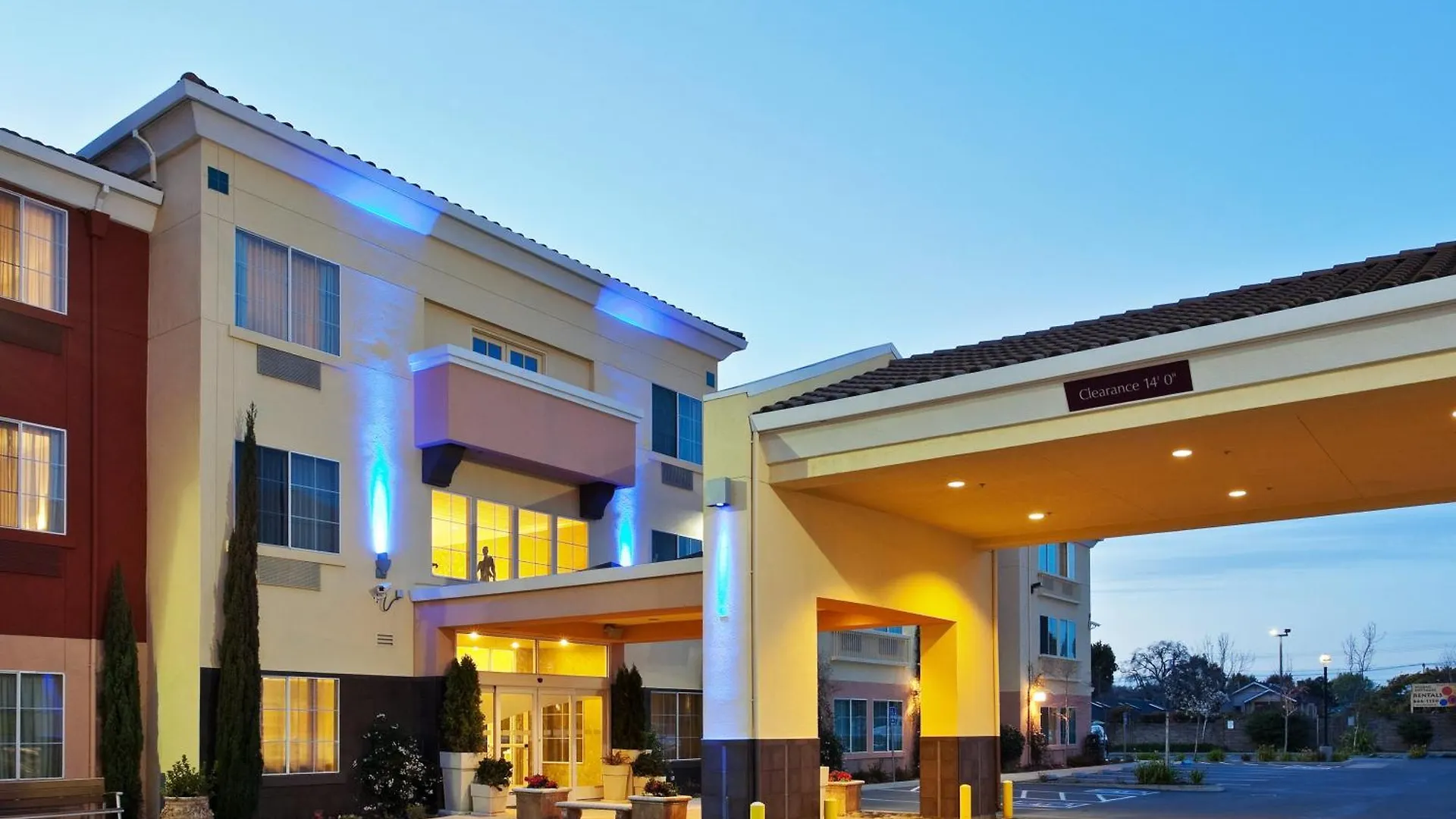 Staying Near Treasure Island: 4 Business Hotels Compared