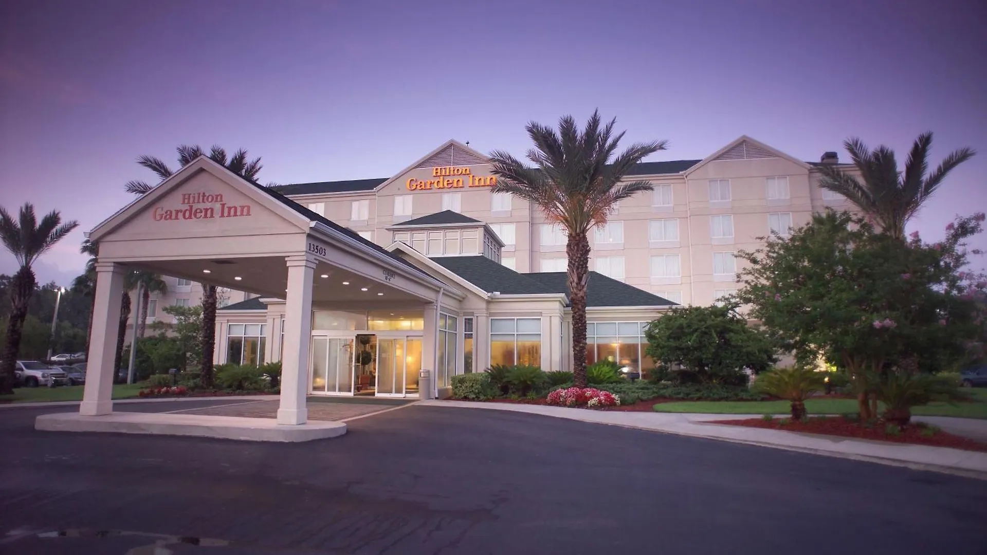 4 Smart Design Hotels In Jacksonville Worth Booking