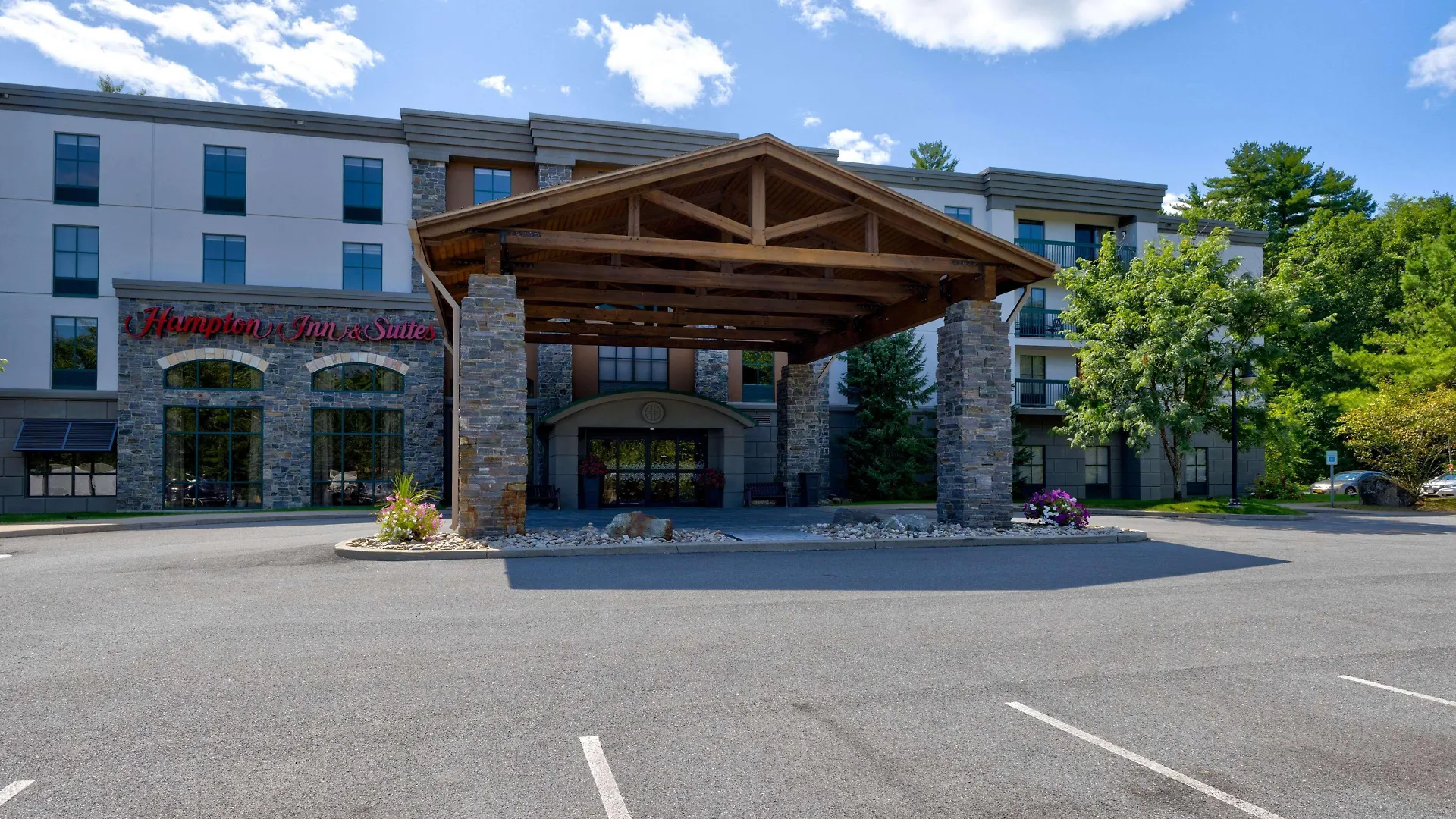 Where to Stay Near Lake George Beach: 4 Business Hotels Reviewed