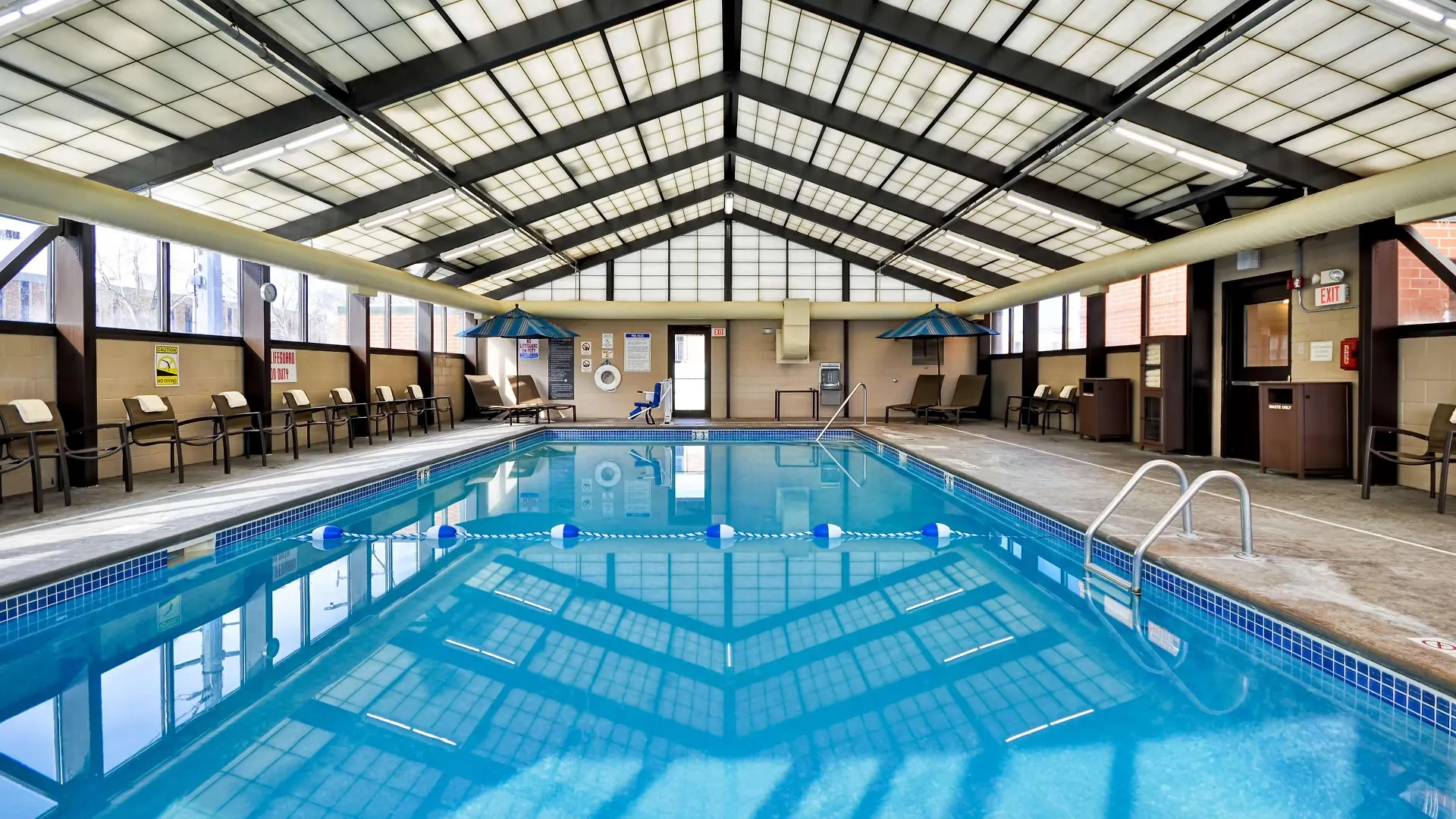 2 Resort Hotels Near Blackhawk Park Worth Booking Now