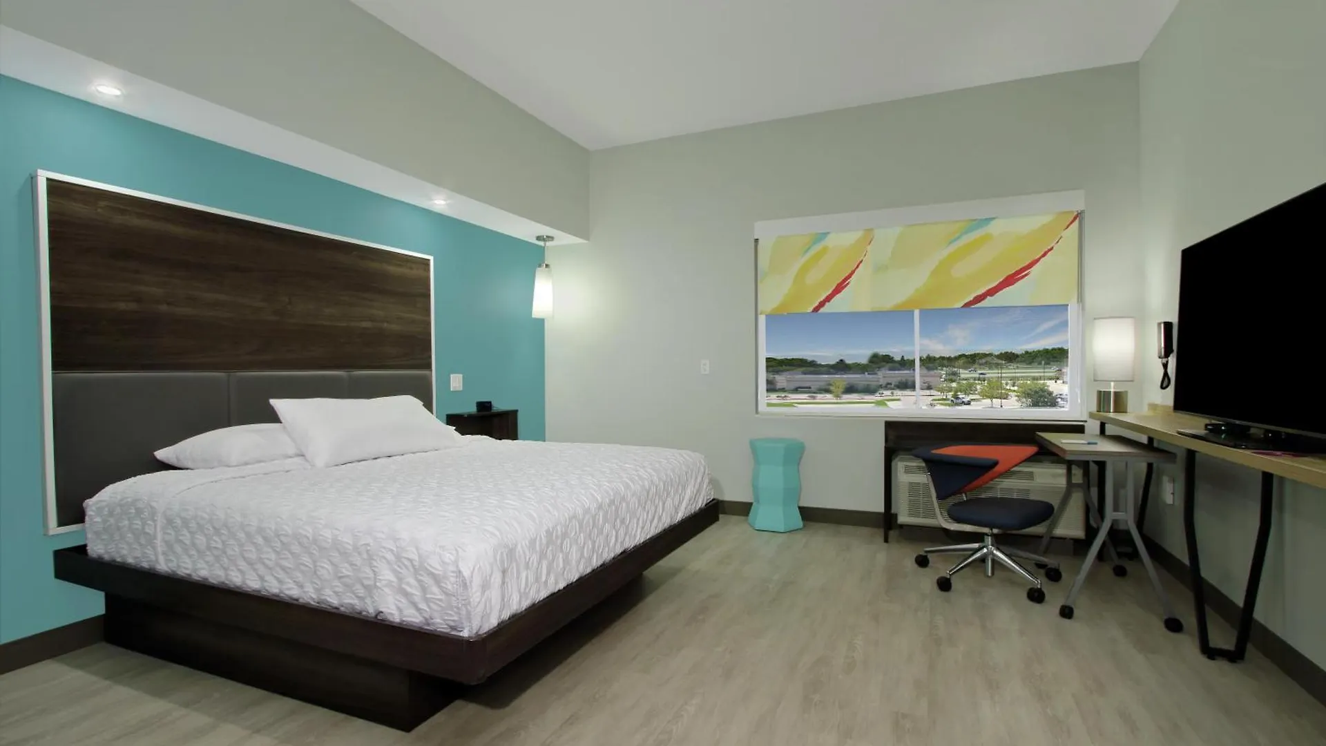 2 Airport Hotels Near Brazos County Expo Complex That Deliver