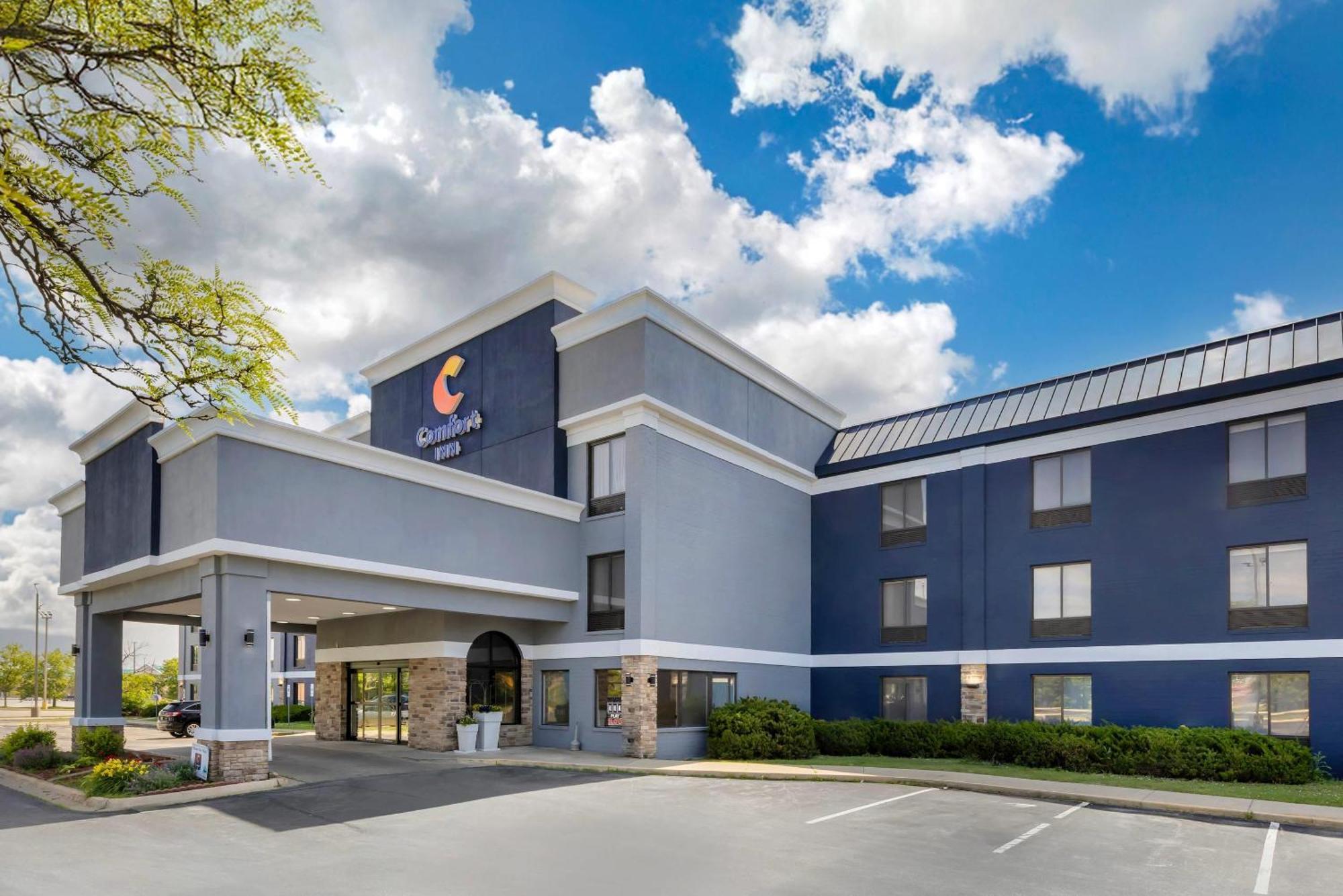 15 Family-Friendly Hotels in Illinois That Stand Out
