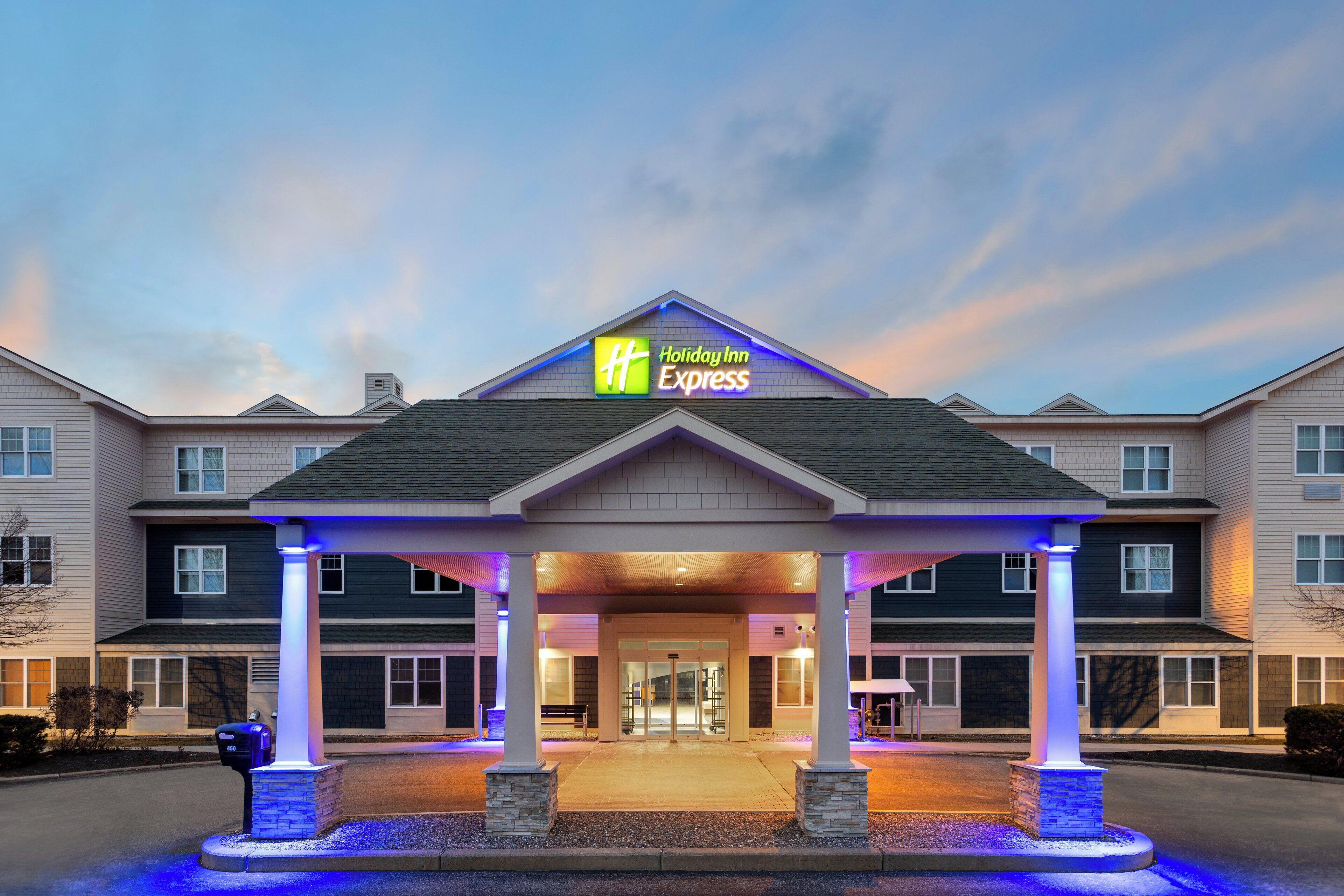 11 Best Beach Hotels in Maine for a Coastal Escape