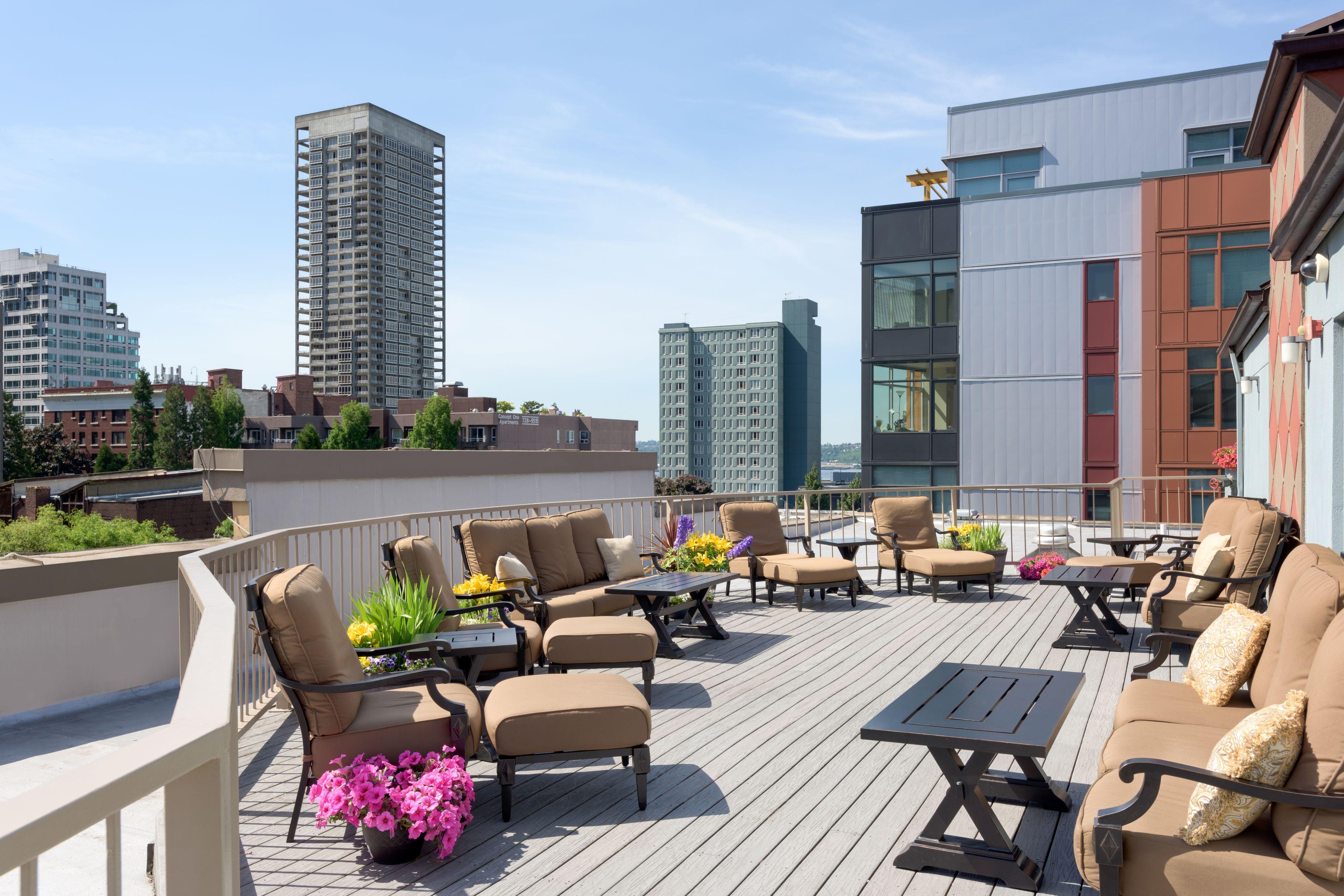 12 Design Hotels in Seattle's Central Waterfront Worth Booking