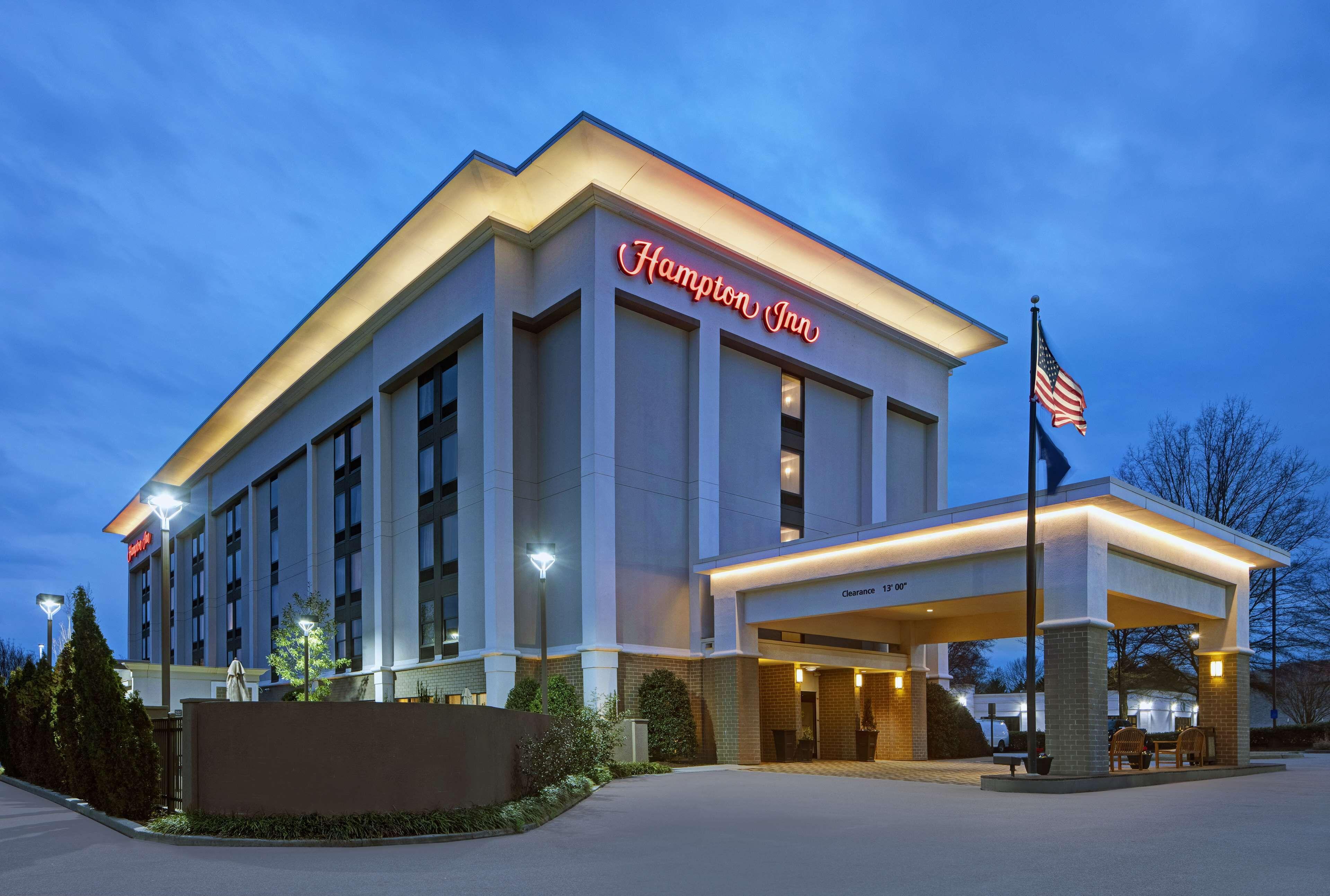 10 Top-Rated Business Hotels Close to Greenville's Family Fun Park