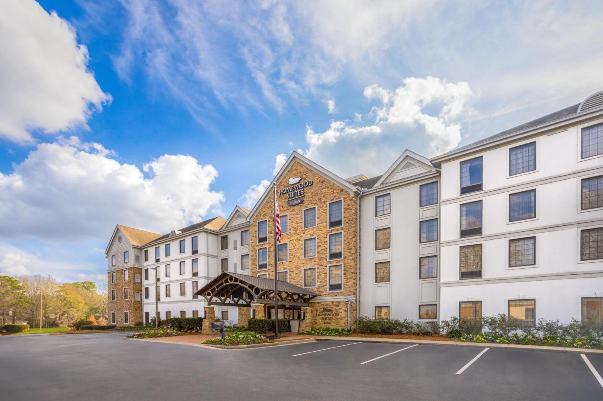 Where to Stay in Alabama: 6 Best Family-Friendly Hotels