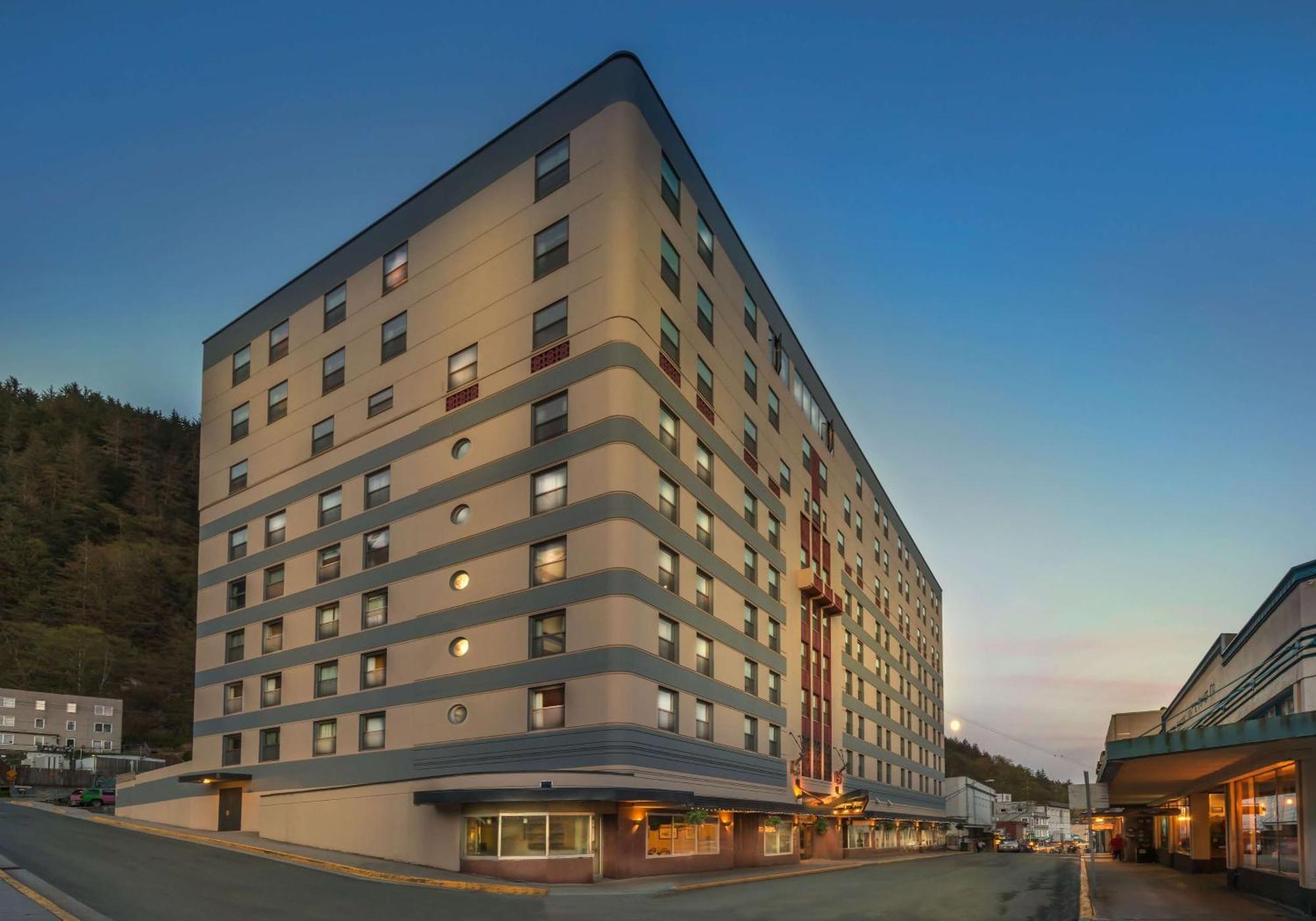 6 Best Cheap Hotels in Juneau for Smart Travelers